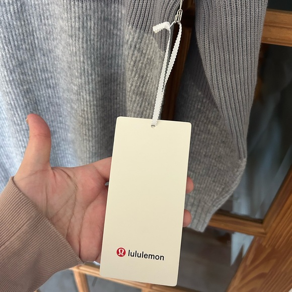 Lululemon Restful Intention Sweater - Picture 7 of 10